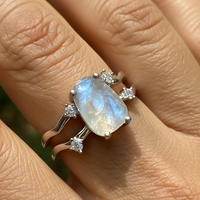 Κολιέ μενταγιόν Z ARRON DESIGN Serenity Moonstone από χάλκινο σύρμα