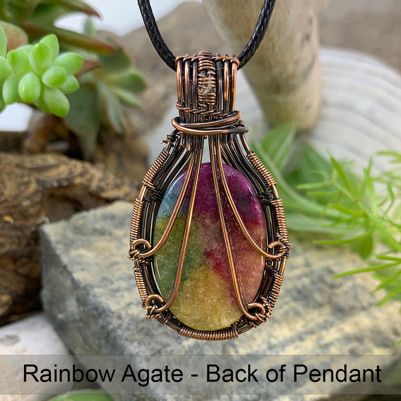 Collier pendentif en fil de cuivre en agate arc-en-ciel Harmony