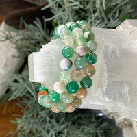 Mala Green Cherry Agate Armbånd med fløjlpose