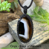 Onyx Macrame hanger ketting