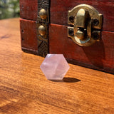 Cristal à facettes à géométrie sacrée de quartz rose
